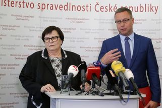 Benešová podá kvůli Vrběticím kárnou žalobu na Pavla Zemana - Novinky